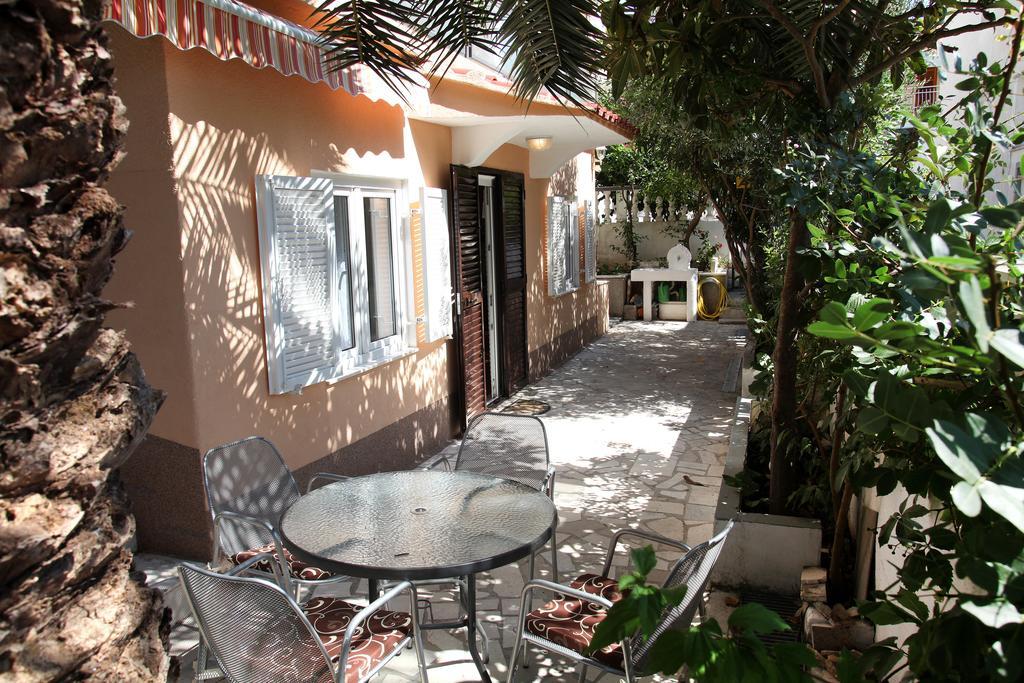 Apartments Jasmin Trogir Buitenkant foto