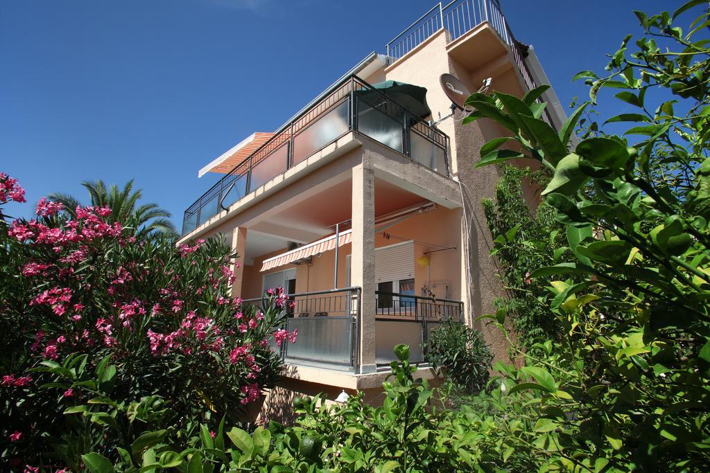 Apartments Jasmin Trogir Buitenkant foto