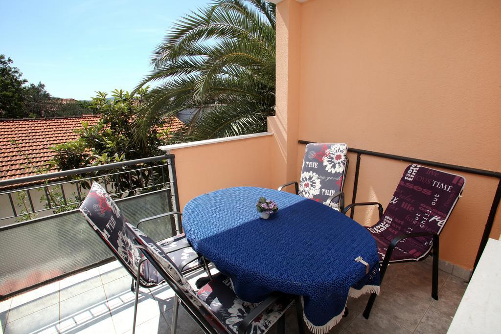 Apartments Jasmin Trogir Buitenkant foto